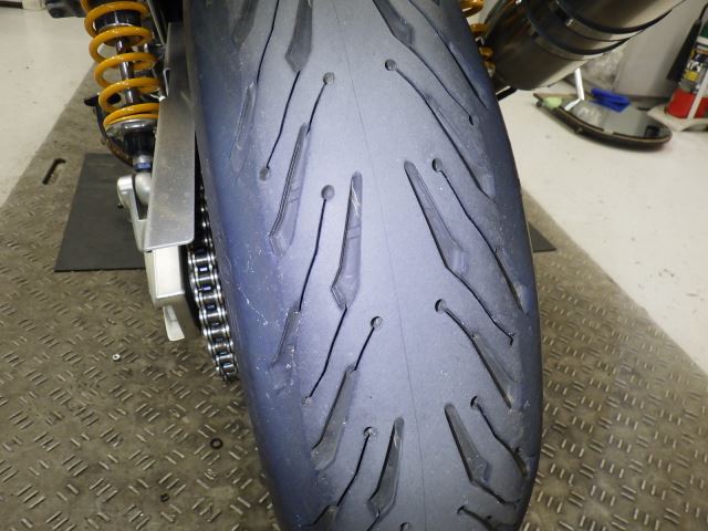 Задняя часть